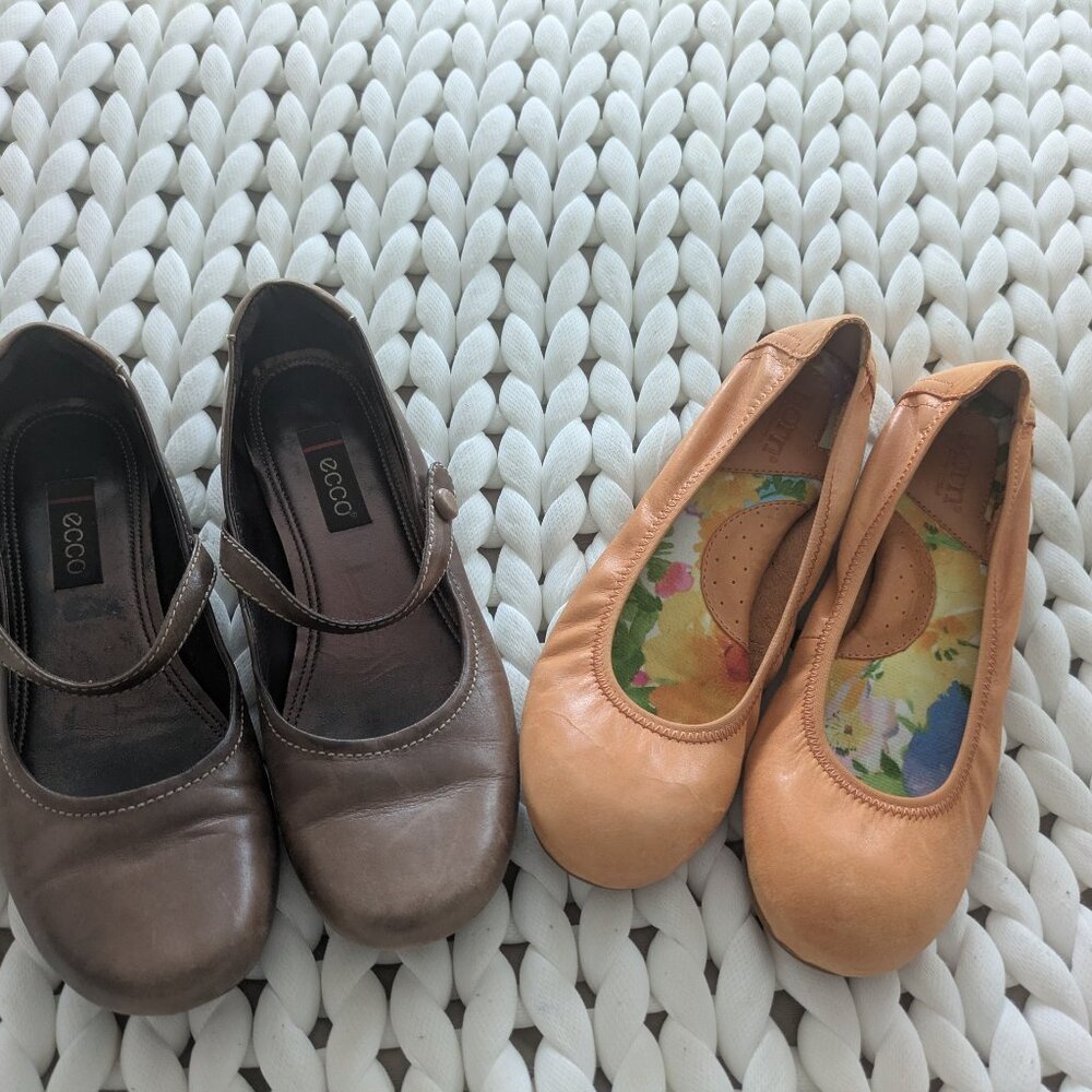 Lot of Ecco size 38 in brown and Born Leather Shoes size 39 in camel color